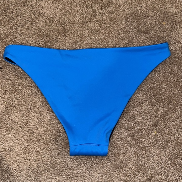 COS reversible bikini bottom - Picture 3 of 11